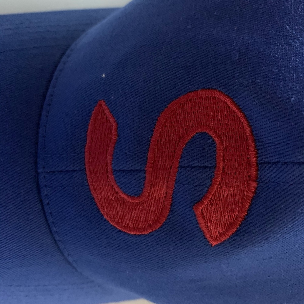 Baseball cap - Picture 2 of 3